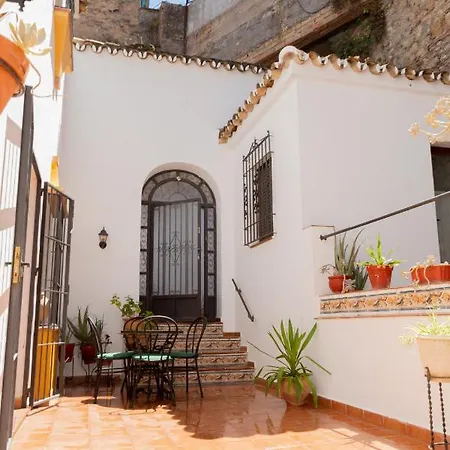 Casa Con Patio Andaluz Cerca Del Tajo De Apartment *